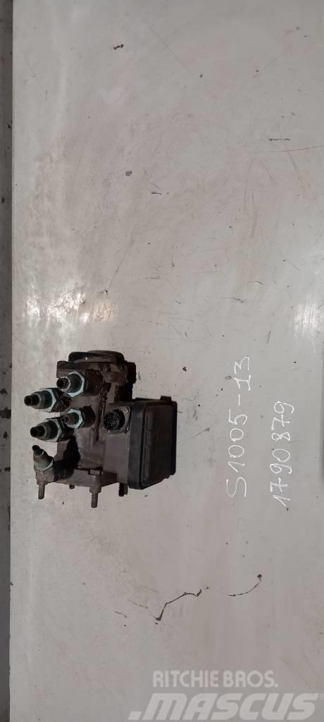 Scania R440 EBS valve 1790879 Prevodovky