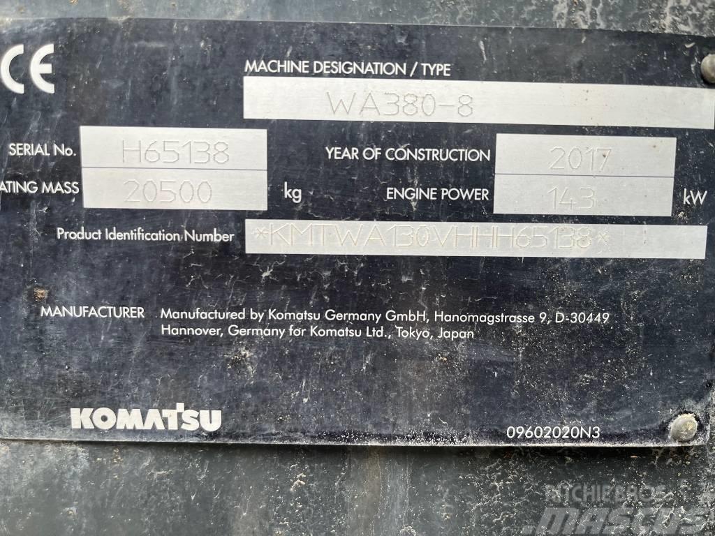 Komatsu WA 380-8 Kolesové nakladače