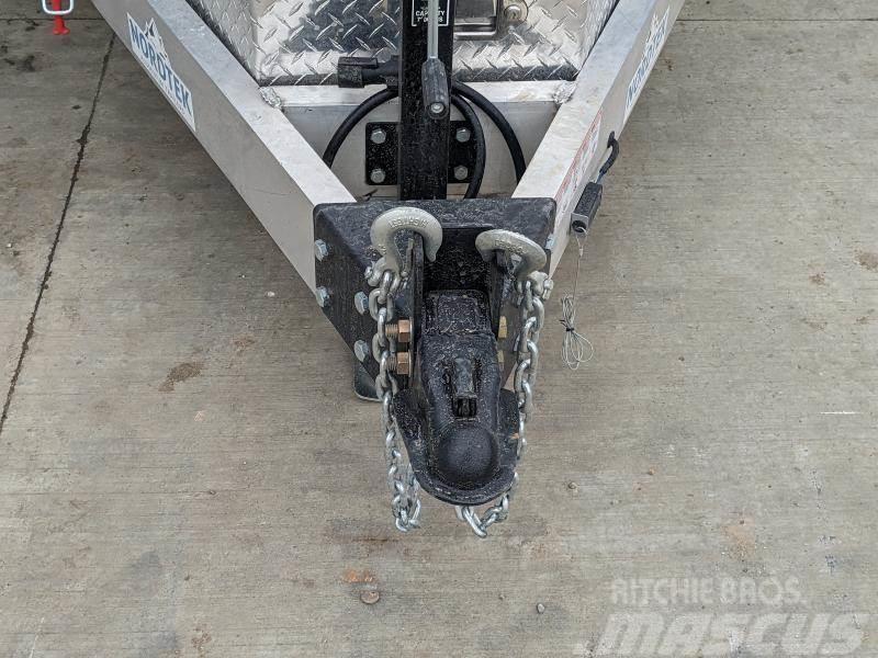  82 x 20' Aluminum Hydraulic Tilt Deck Trailer 82 x Prívesy na prepravu automobilov