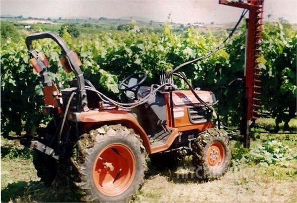  Fotopoulos Κορφολογητής Αμπελουργικός Υδρ Kompaktné traktory