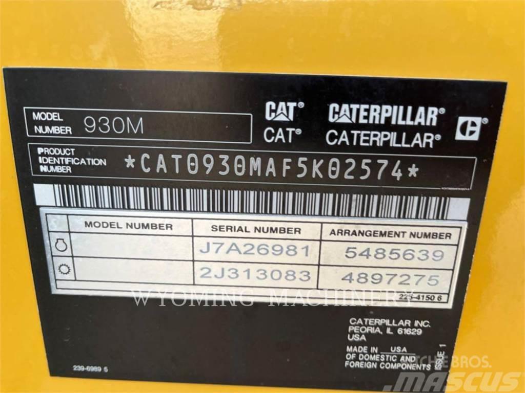 CAT 930M Kolesové nakladače