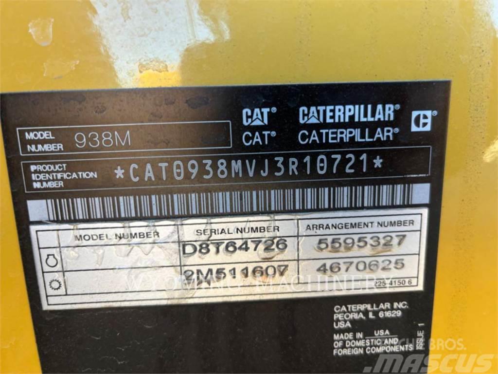 CAT 938M Kolesové nakladače