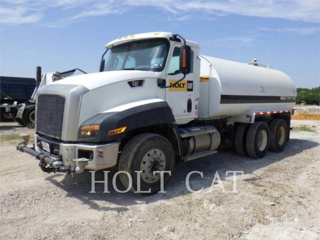 CAT CT660S Cisternové nákladné vozidlá