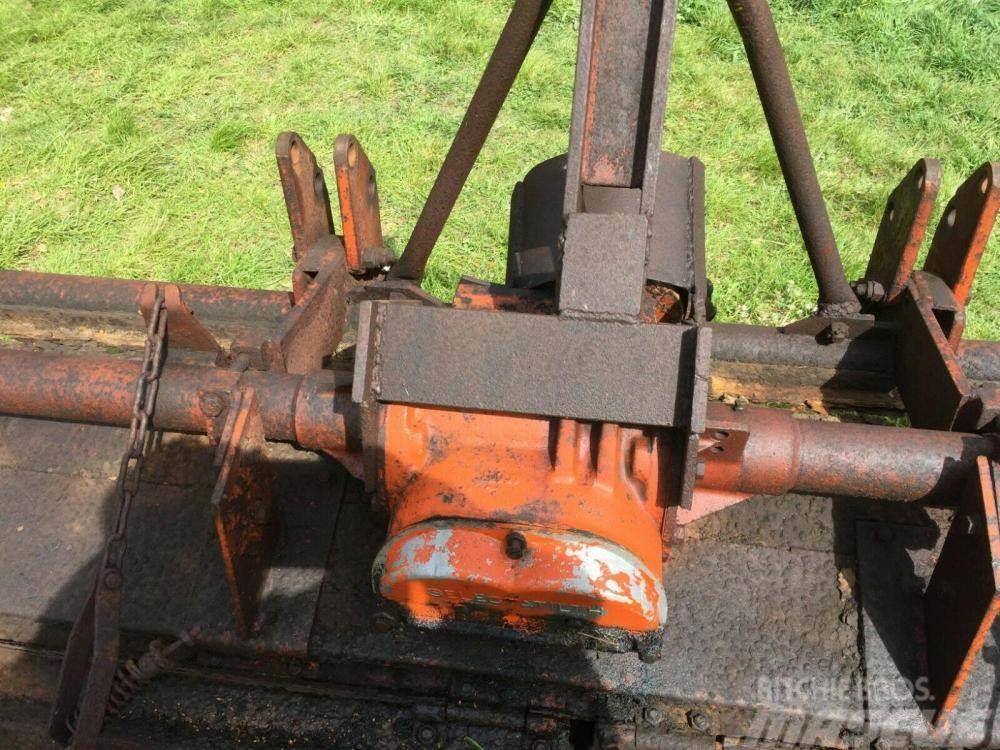 Howard Tractor Mounted Rotovator £590 Rotačné brány a pôdne frézy