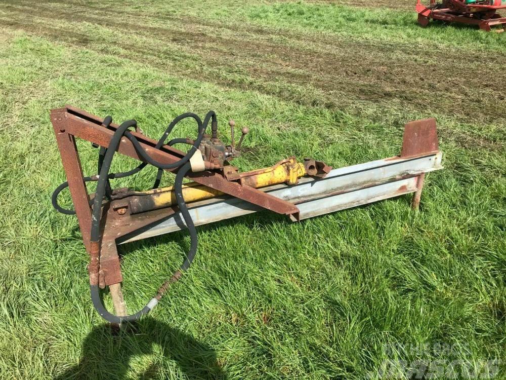Log Splitter - Heavy Duty - tractor operated £380 Ďalšie komponenty