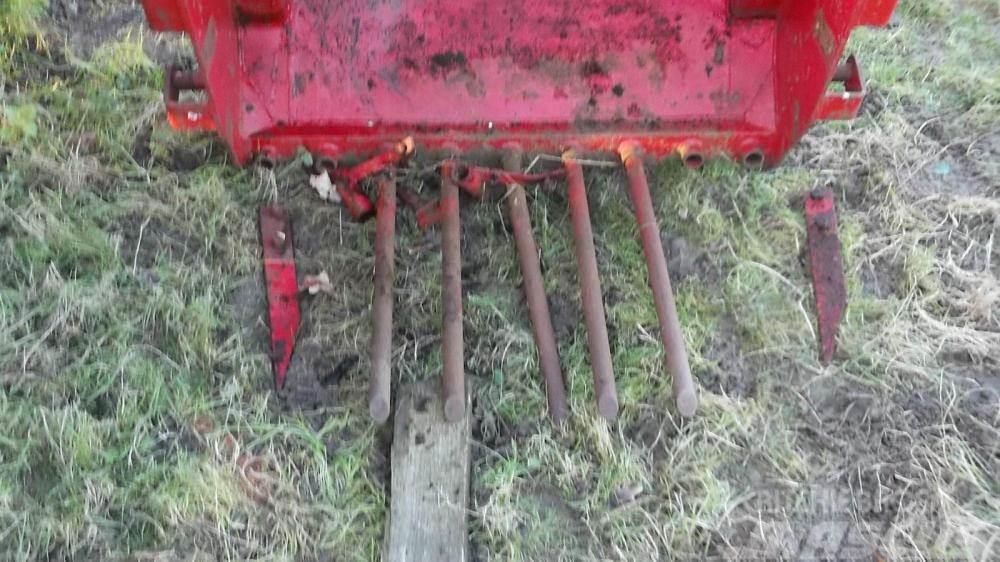 Massey Ferguson Farmhand front dung fork Ďalšie komponenty