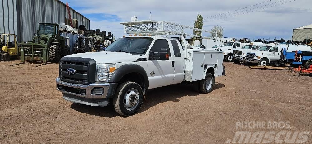 Ford Utility Truck F450 Iné