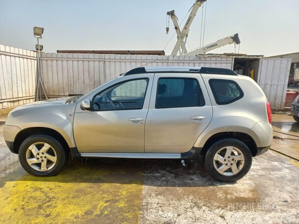 Renault Duster M/T Automobily