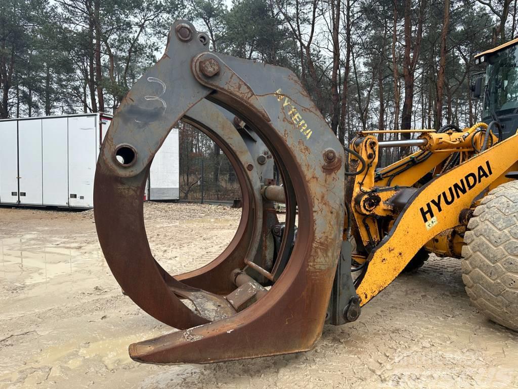 Log grapple suited for Volvo L120 L150 L220 trees logs Lodné háky