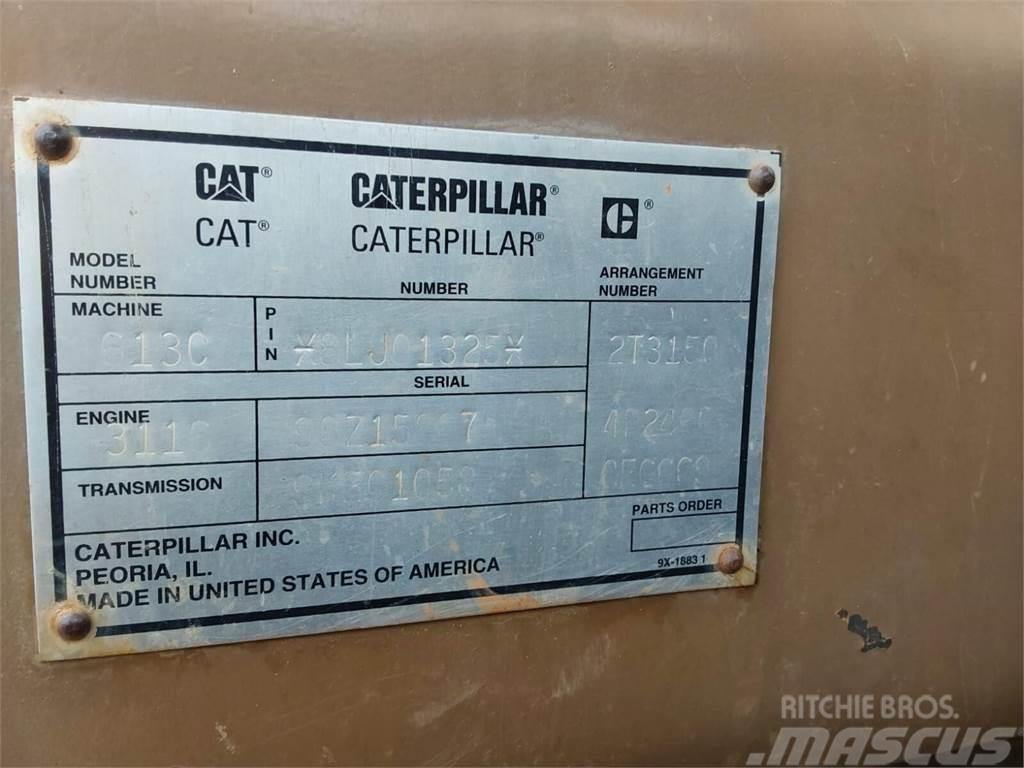 CAT 613C Cisternové prívesy