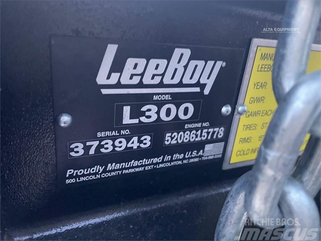 LeeBoy L300 Finišéry