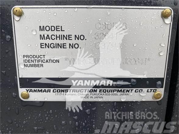Yanmar C30R-3 Pásové sklápače