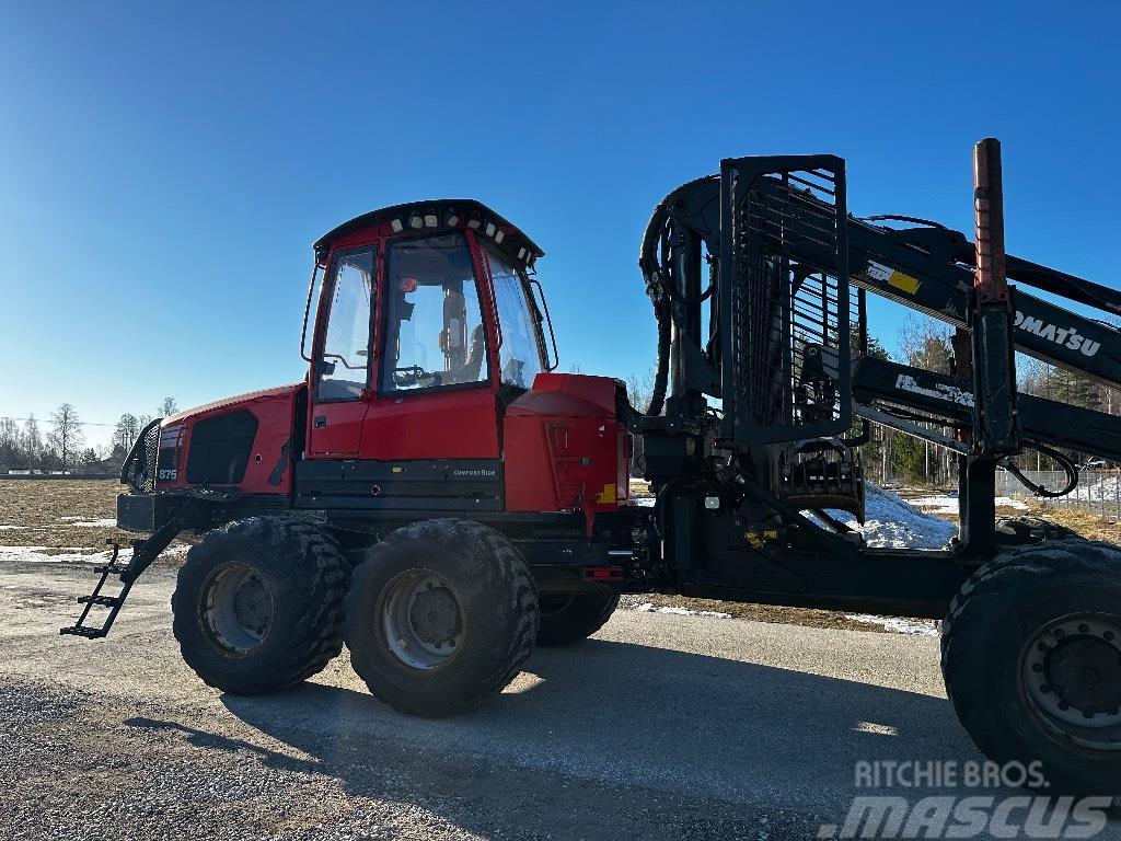 Komatsu 875 Lesné traktory