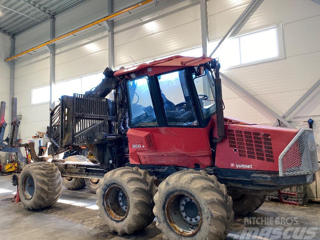 Valmet 860.4 in parts Lesné traktory