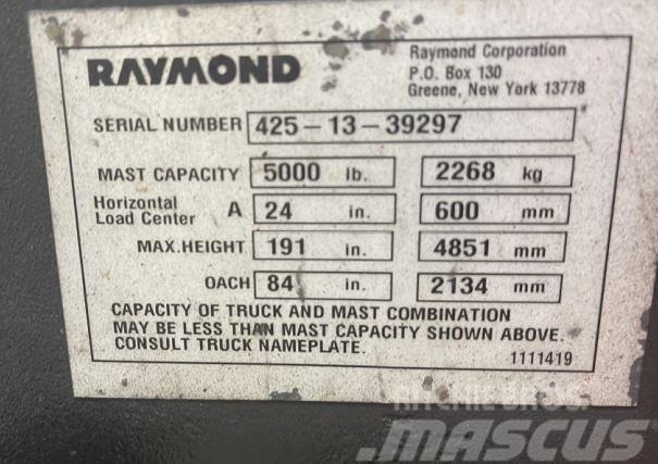 Raymond C30TT Akumulátorové vozíky