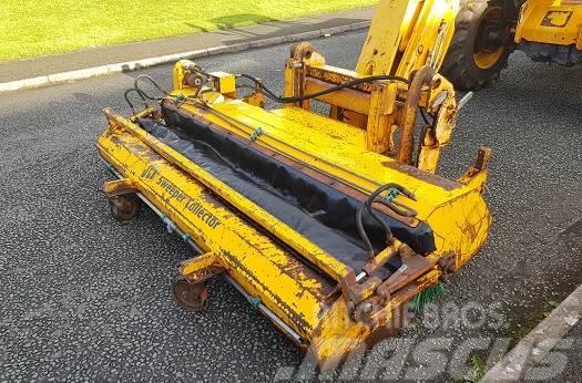 JCB SWEEPER COLLECTOR Iné