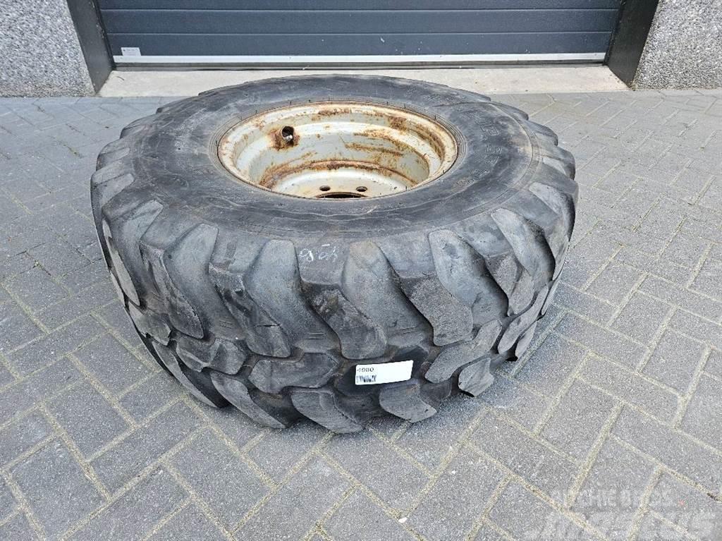Dunlop 455/70-R20 (17.5/70R20) - Tire/Reifen/Band Pneumatiky, kolesá a ráfiky