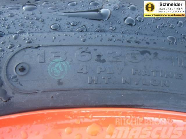 Bridgestone 13.6-26 AS-Bereifung Pneumatiky, kolesá a ráfiky