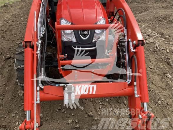 Kioti DK5310SE HC Traktory