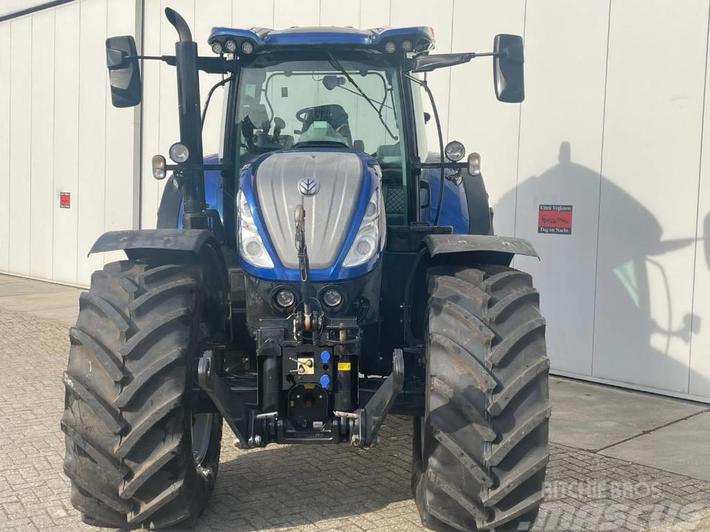 New Holland T7.270 AC Traktory
