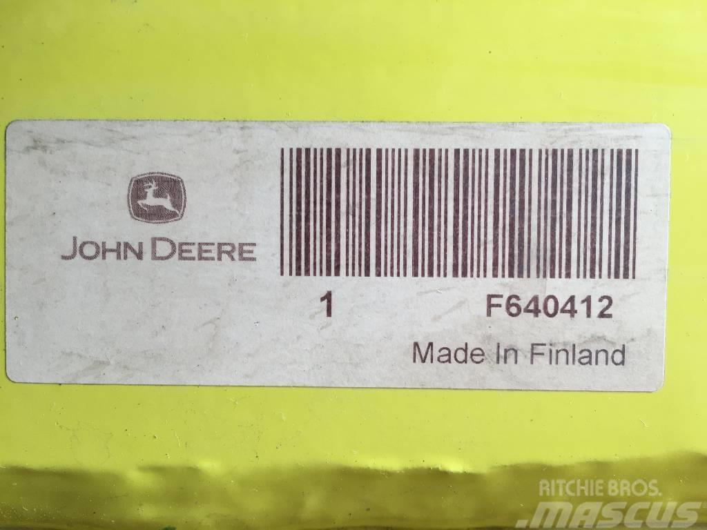 John Deere H754 / HTH460 Tilt frame F640412 Žatevné hlavy