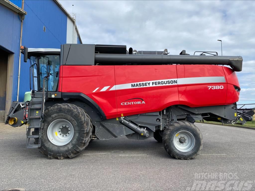 Massey Ferguson Centora 7380 Kombinované zberacie stroje