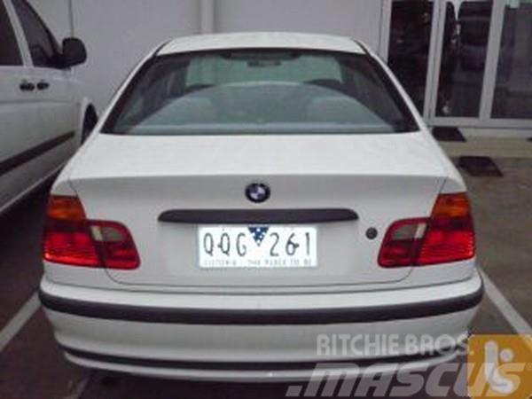 BMW 3 18i EXECUTIVE E36 Automobily