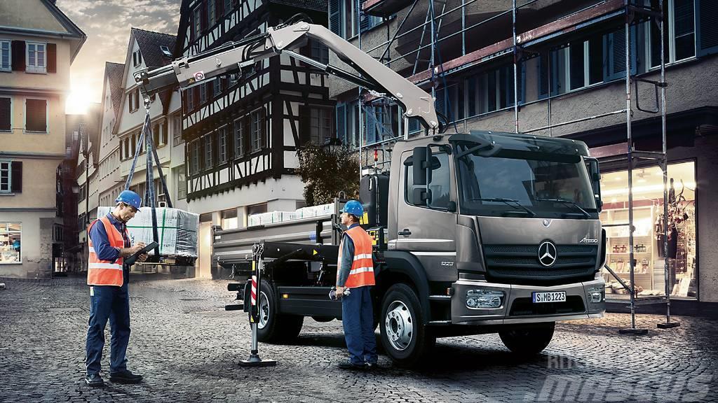 Mercedes-Benz Atego 1218 L 4x2 S-Cab ClassicSpace för omgående l Plošinové nákladné automobily/nákladné automobily so sklápacími bočnicami