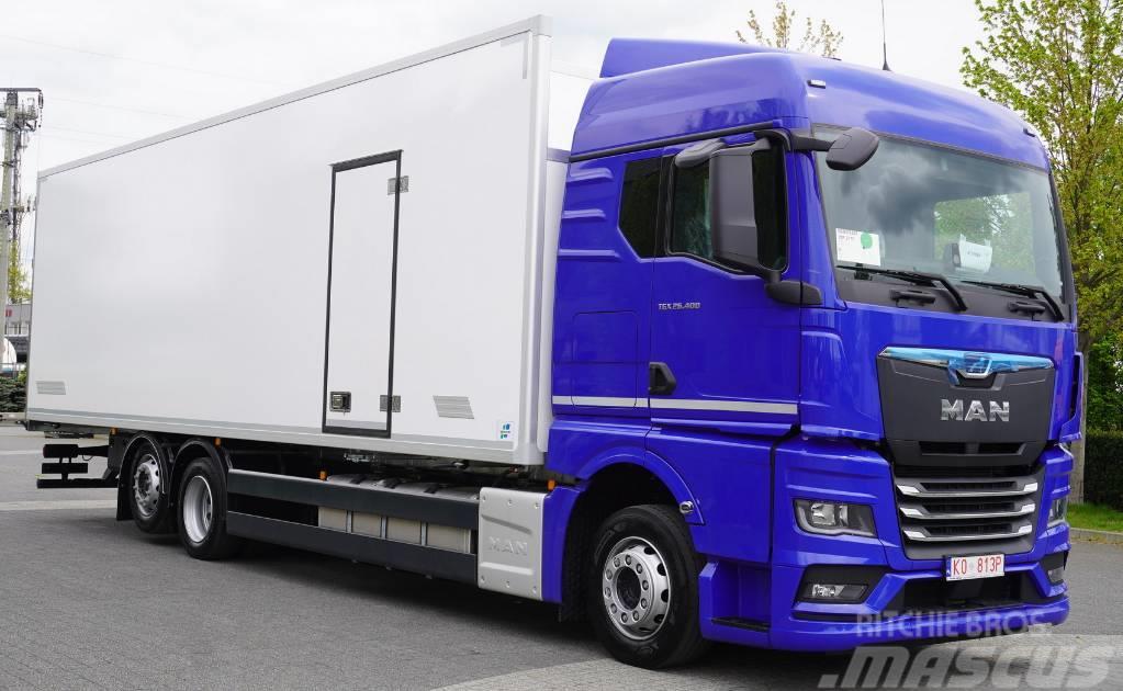 MAN TGX 26.400 / NEW IGLOOCAR refrigerator 23 pallets Chladiarenské nákladné vozidlá