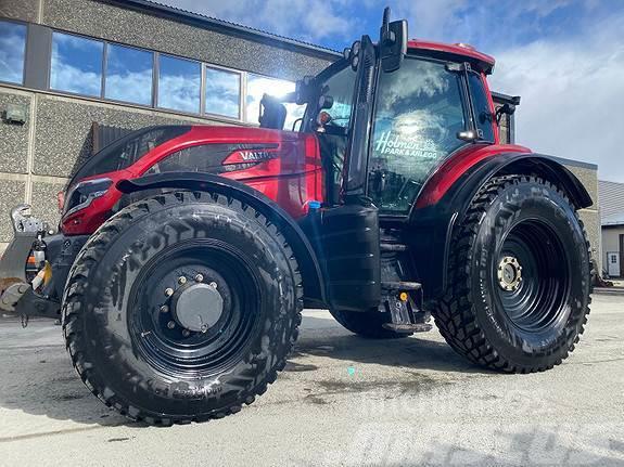Valtra T235 Direct, 70 Years Red Eition, kun 1710 timer, Traktory