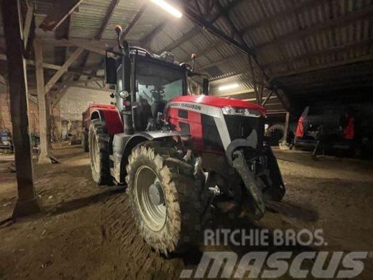 Massey Ferguson 8S225 Traktory
