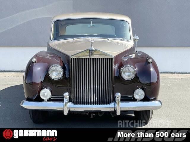Rolls Royce Phantom V Saloon Coupe, by James Young Matching Ďalšie nákladné vozidlá