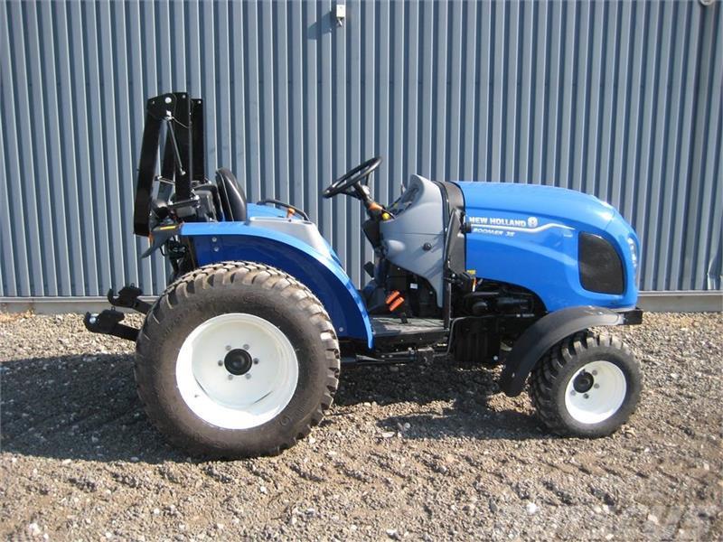 New Holland BOOMER 35 HST Kompaktné traktory
