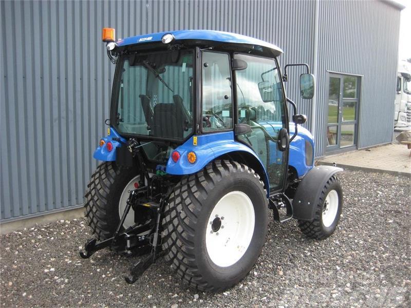 New Holland Boomer 55 Frontlift / Front PTO Kompaktné traktory