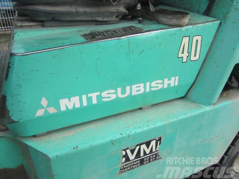 Mitsubishi FD40KL Iné