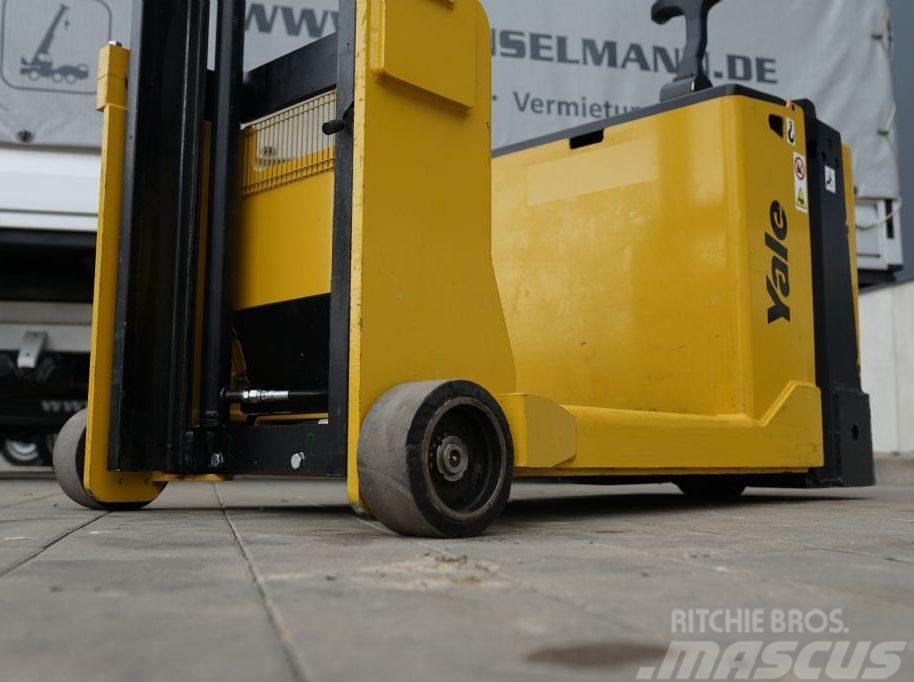 Yale MC12 Gabelhochhubwagen mit Gewicht Ručne vedené vysokozdvižné vozíky