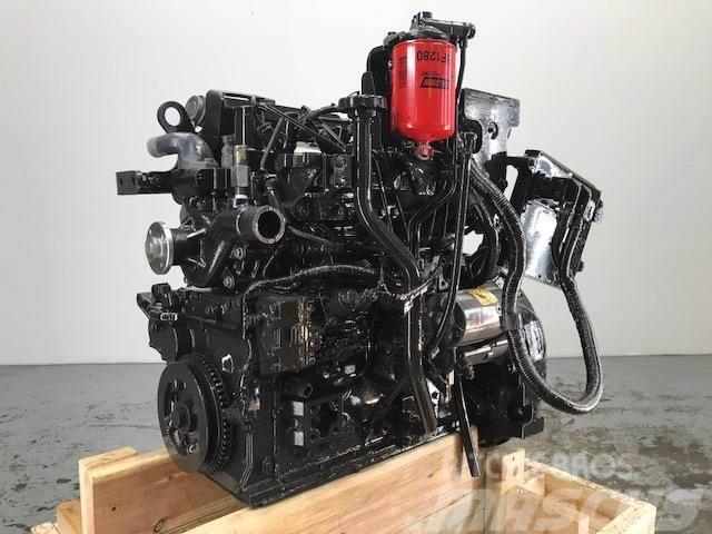 Komatsu SAA4D95-LE5 Motory