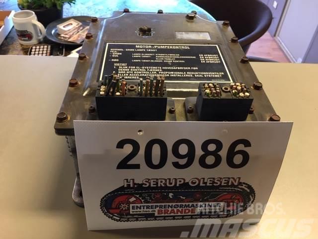  Motor-/Pumpekontrol ex. Cat 320L Elektronika