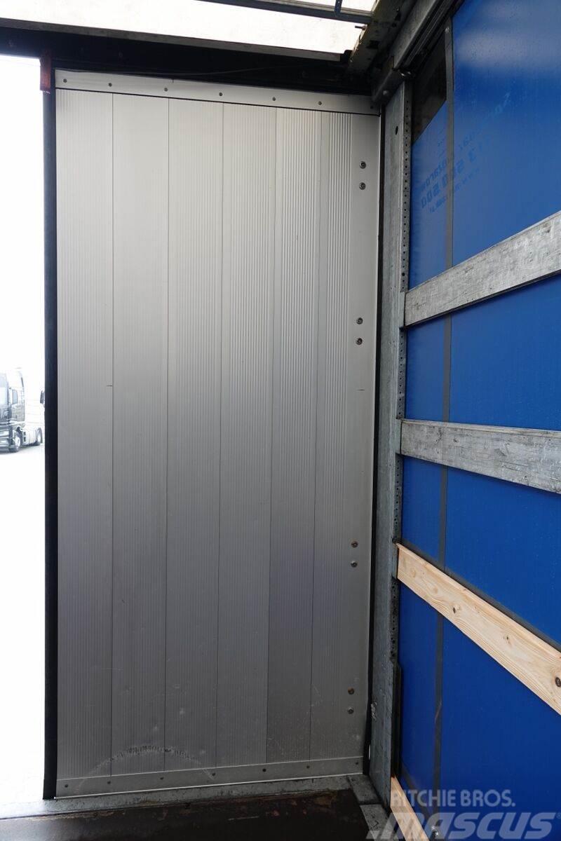 Schmitz Cargobull FIRANKA / STANDARD / 2015 ROK Prívesy s bočnou zhrnovacou plachtou