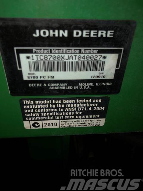 John Deere 8700 Kosačky fervejí