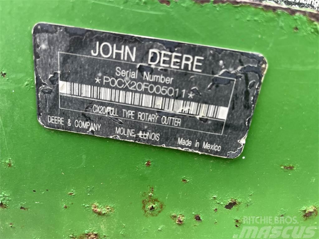 John Deere CX20 Drviče a rezače balíkov