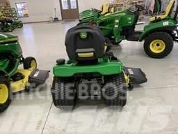 John Deere X390 Kompaktné traktory
