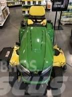 John Deere X580 Kompaktné traktory
