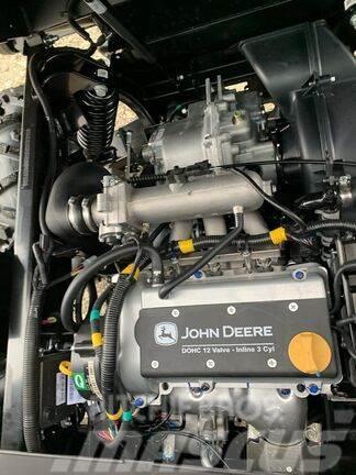 John Deere XUV 835R Úžitkové vozne