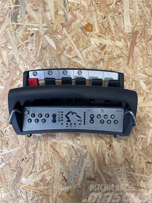 Hiab HIAB RADIO REMOTE XSDrive 458-0963 / 1010746 Náhradné diely nezaradené