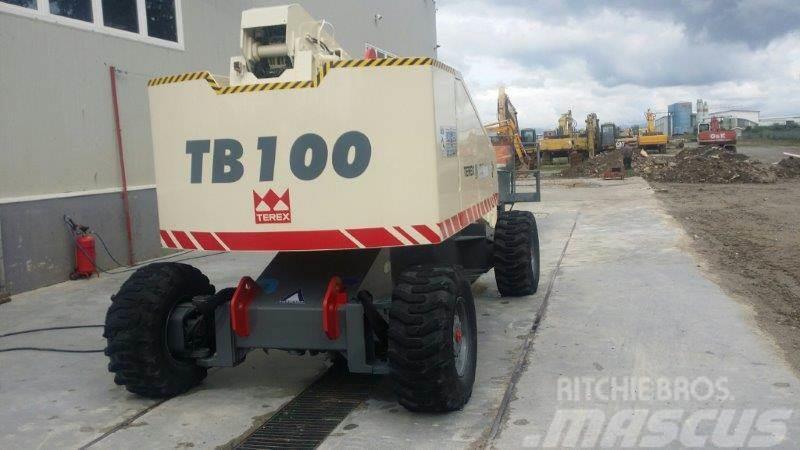 Terex TB100 Kĺbové plošiny