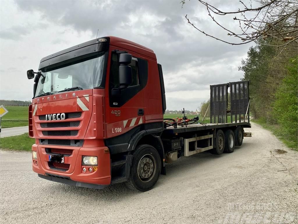 Iveco Stralis 420 Baumaschinentransporter Maschinentra Ďalšie nákladné vozidlá