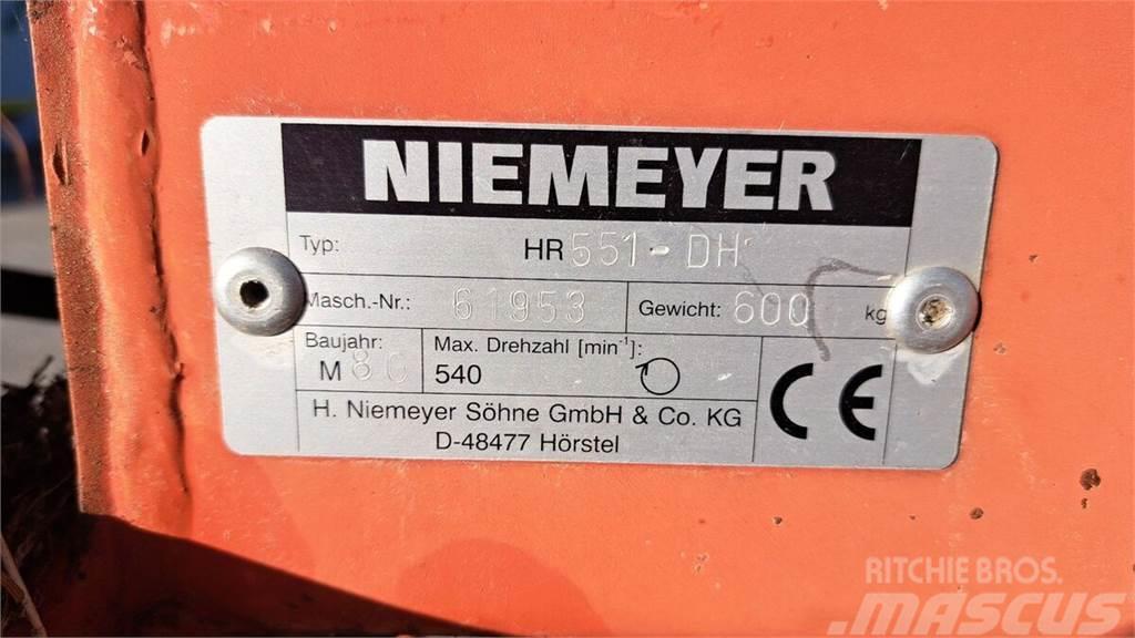 Niemeyer HR551-DH Obracače a zhrabovače sena