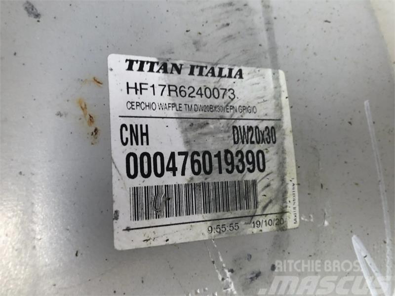 Titan 20x30 fra T7/Puma Pneumatiky, kolesá a ráfiky