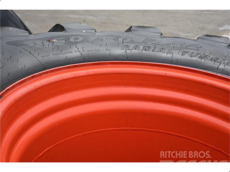 Michelin 1050/50 R32 Mega BIB KOMPLETTE HJUL TIL CLAAS LEXI Pneumatiky, kolesá a ráfiky